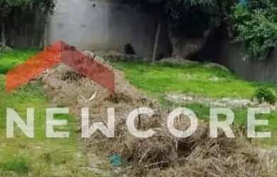 Imagem: O terreno possui 360m² de Área e está localizado em Terra