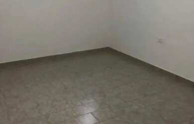Imagem: A casa possui 3 Dormitórios, 2 Banheiros e está localizado