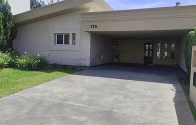 Imagem: Casa térrea para locação em Alphaville - Residencial 02