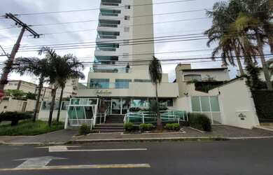 Imagem: O apartamento possui 2 Dormitórios, 1 Banheiro, 2 Vagas na