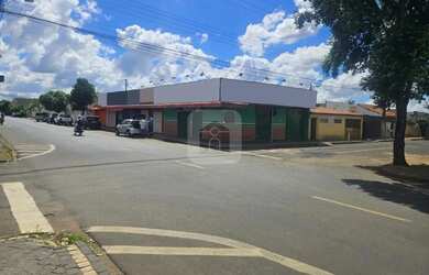 Imagem: O depósito possui 236m² de Área e está localizado em Jardim