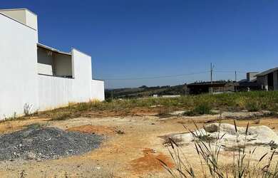 Imagem: O terreno possui 360m² de Área e está localizado em Orozino