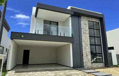 Imagem: A casa em condomínio possui 5 Dormitórios, 4 Banheiros, 4