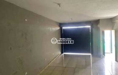 Imagem: A casa possui 3 Dormitórios, 2 Banheiros, 1 Vaga na garagem