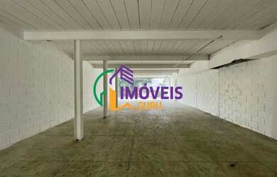 Imagem: O depósito possui 900m² de Área e está localizado em Água