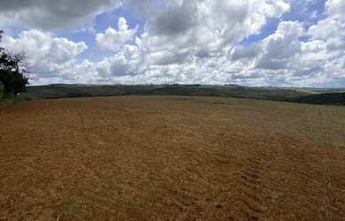 Imagem: A fazenda e está localizado em Área Rural de Patrocínio