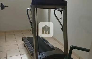 Imagem: O apartamento à venda possui 1 Dormitório, 1 Banheiro, 1 Vaga