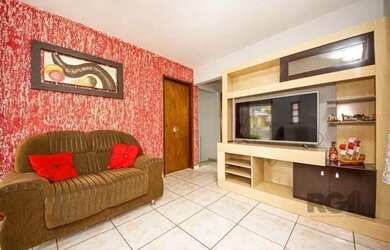 Imagem: A casa possui 3 Dormitórios, 3 Banheiros, 3 Vagas na garagem