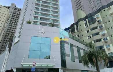 Imagem: O apartamento possui 3 Dormitórios, 4 Banheiros, 2 Vagas na