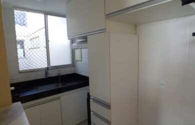 Imagem 6: Cobertura com duas salas, vaga de garagem exclusiva por 220 mil