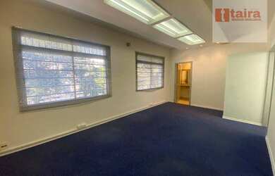 Imagem: O depósito possui 37m² de Área e está localizado em Ipiranga