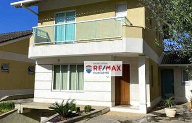 Imagem: A casa em condomínio possui 4 Dormitórios, 3 Banheiros, 3