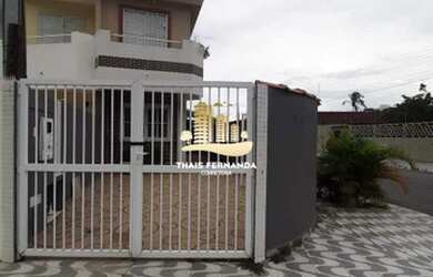 Imagem: A casa e possui 2 Dormitórios, Suítes, 1 Banheiro, 3 Vagas