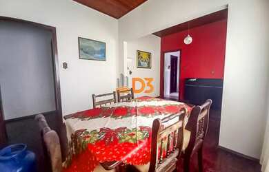 Imagem 3: Casa com jardim na Água Verde