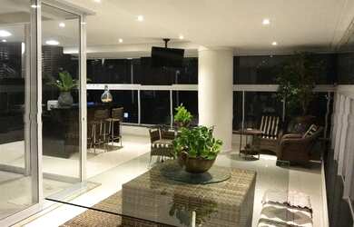 Imagem: O apartamento possui 3 Dormitórios, 4 Banheiros, 2 Vagas na