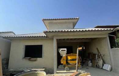 Imagem: A casa em condomínio possui 3 Dormitórios, 3 Banheiros, 106m²