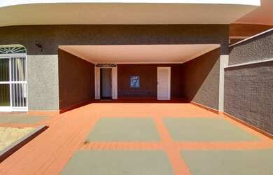 Imagem 2: Ribeirão Preto - Casa Padrão - Jardim São Luiz