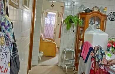 Imagem 1: Casa Ao Lado Do Clube Tio Sam No Barreto - Niterói - Por R$ 300 Mil