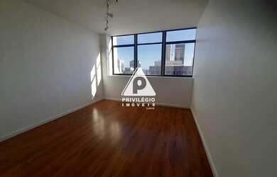 Imagem: O depósito possui 30m² de Área e está localizado em Ipanema