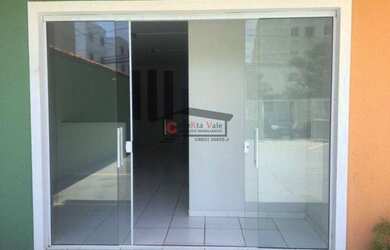 Imagem: O depósito possui 5 Vagas na garagem, 306m² de Área e está