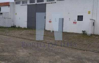 Imagem: O depósito possui 236m² de Área e está localizado em Serraria