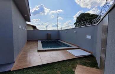 Imagem 12: CASA SOZINHA NO LOTE COM PISCINA NO RESIDENCIAL ITAIPÚ - GOIÂNIA