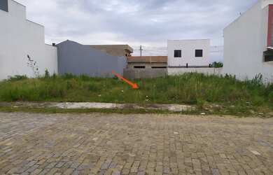 Imagem: O terreno possui 140m² de Área e está localizado em Parque