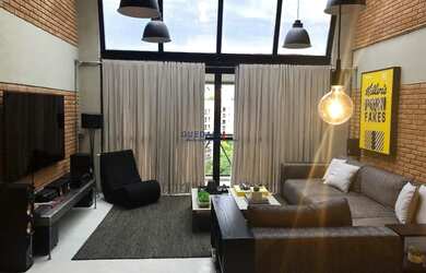 Imagem: O apartamento na cobertura possui 1 Dormitório, 2 Banheiros