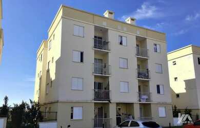 Imagem: O apartamento possui 3 Dormitórios, 1 Banheiro, 1 Vaga na garagem