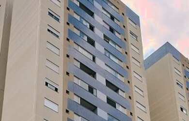 Imagem: O apartamento possui 3 Dormitórios, 1 Banheiro, 2 Vagas na