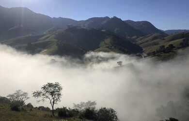Imagem 13: Excelente terreno com linda vista da pedra do baú com projeto para 4...