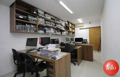 Imagem: O depósito possui 28m² de Área e está localizado em Jardim