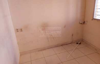 Imagem: O depósito possui 360m² de Área e está localizado em Boa