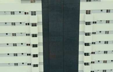 Imagem: O apartamento possui 1 Dormitório, 1 Banheiro, 1 Vaga na garagem