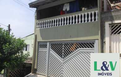 Imagem: A casa possui 5 Dormitórios, 5 Banheiros, 1 Vaga na garagem