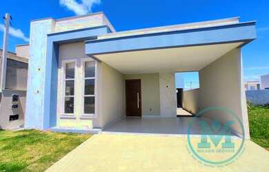 Imagem: A casa em condomínio possui 3 Dormitórios, 3 Banheiros, 2