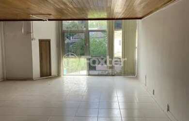 Imagem: O depósito possui 66m² de Área e está localizado em Floresta