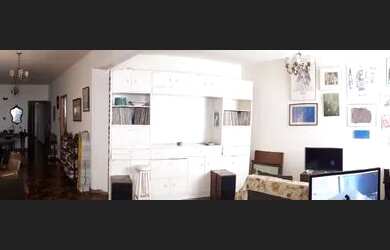 Imagem: O apartamento possui 4 Dormitórios, 2 Banheiros, 132m² de