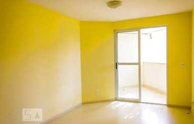 Imagem: O apartamento possui 3 Dormitórios, 2 Banheiros, 1 Vaga na