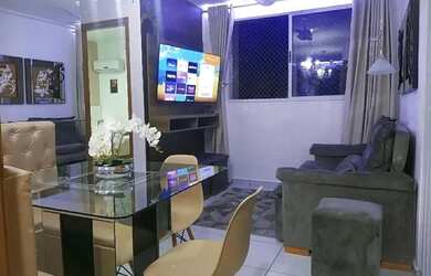 Imagem: O apartamento possui 2 Dormitórios, 1 Banheiro e 1 Vaga na