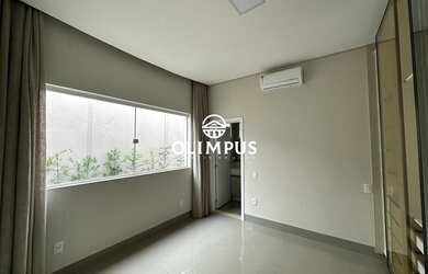 Imagem 9: Belíssima casa de luxo no condomínio Golden Village