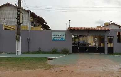 Imagem: A casa em condomínio possui 3 Dormitórios, 4 Banheiros, 2