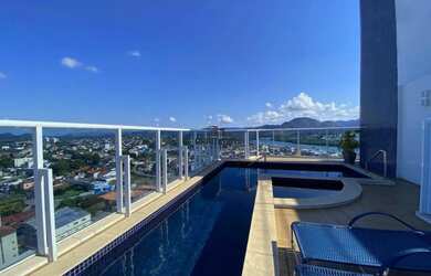 Imagem: O apartamento possui 3 Dormitórios, 2 Banheiros, 2 Vagas na