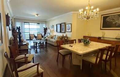 Imagem: O apartamento na cobertura possui 4 Dormitórios, 5 Banheiros