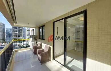 Imagem: O apartamento à venda possui 3 Dormitórios, 3 Banheiros, 2