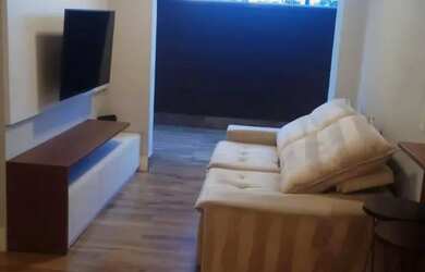 Imagem: O apartamento possui 2 Dormitórios, 1 Banheiro, 1 Vaga na garagem