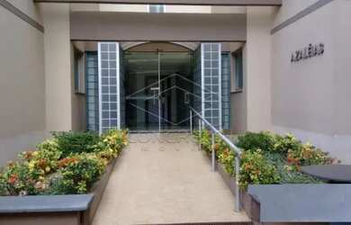 Imagem: O apartamento possui 3 Dormitórios, 1 Banheiro, 1 Vaga na garagem