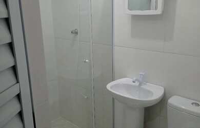 Imagem: A kitnet possui 1 Dormitório, 1 Banheiro, 18m² de Área, Imóvel