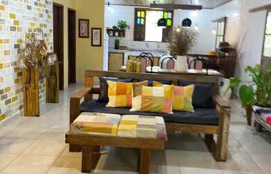 Imagem: A casa possui 3 Dormitórios, 4 Banheiros, 4 Vagas na garagem