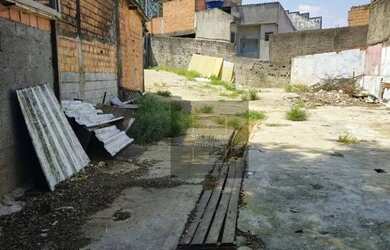 Imagem: O terreno possui 500m² de Área e está localizado em Parque